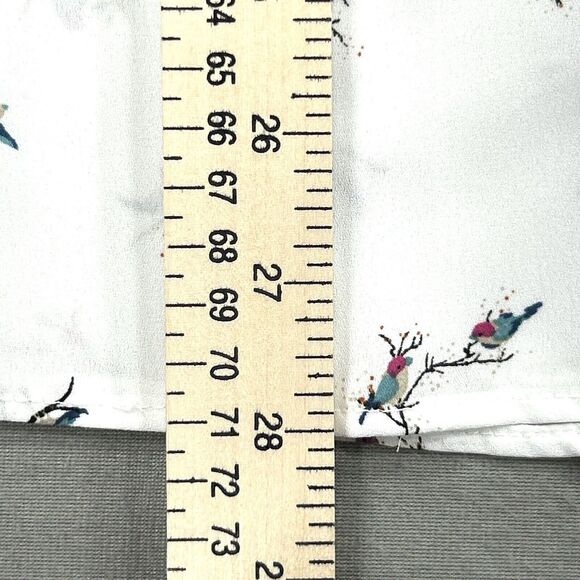 Torrid Top Women's 3 3X White Cottagecore Boho Beachy Birds Criss Cross Flutter - Picture 12 of 14